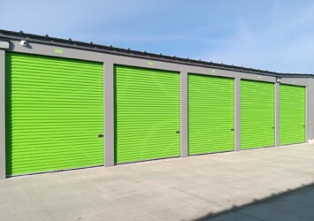 Large drive-up storage units in Campbellsville, KY at 3 Key Storage